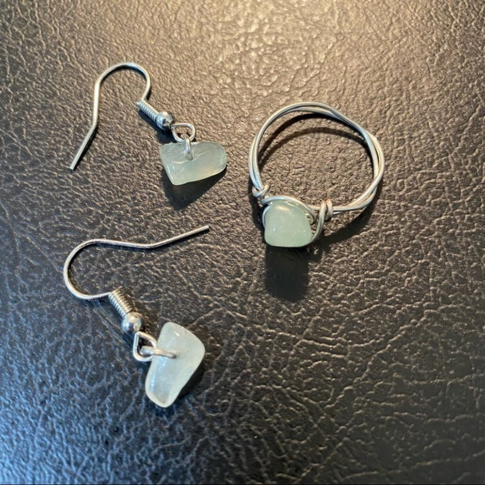 Handmade jewelry ring 6 and earrings pale green *3